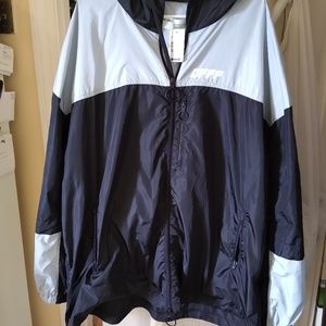 XL off White windbreaker